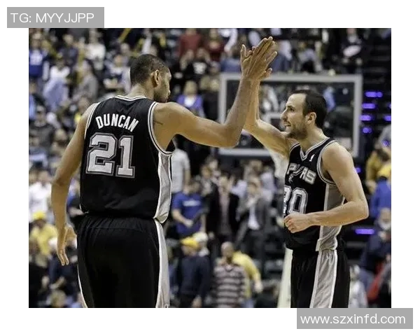 邓肯与吉诺比利的传奇对决：NBA历史上的巅峰时刻与辉煌瞬间
