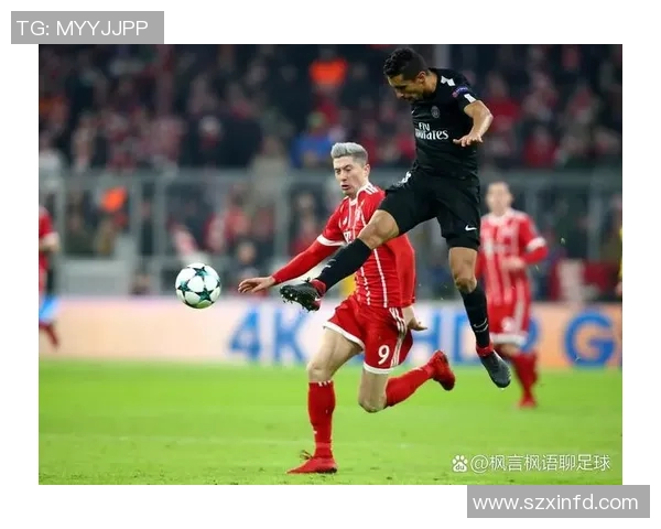 曼联迎战阿尔马克期待逆转局势全力争胜展现球队实力与斗志