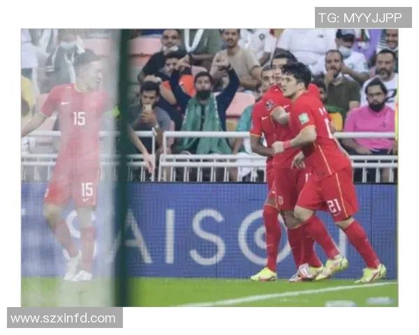 辛里奇的传奇人生与足球世界的深刻影响探讨