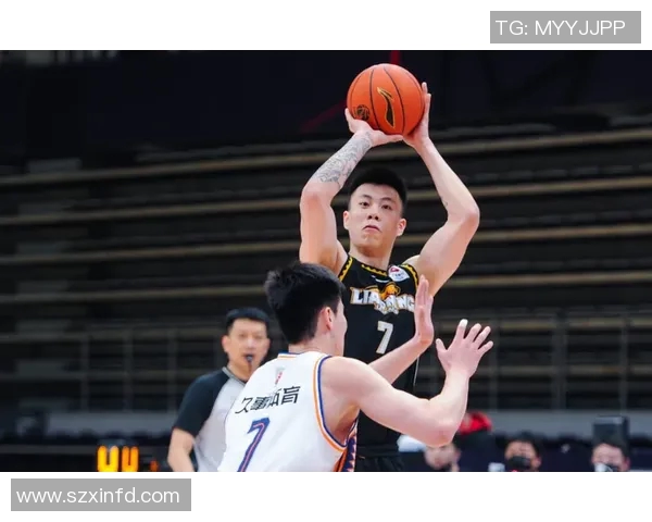 莫西姆基与莫迪纳摩激战正酣谁能在这场对决中笑到最后