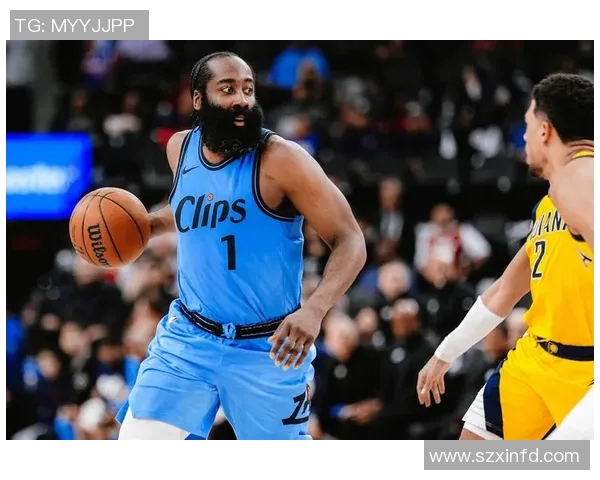 灰熊与快船季后赛第六场激战回顾球员表现与战术分析