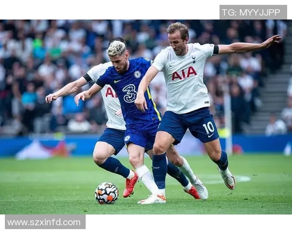 热刺与切尔西激战正酣最终比分揭晓引发球迷热议